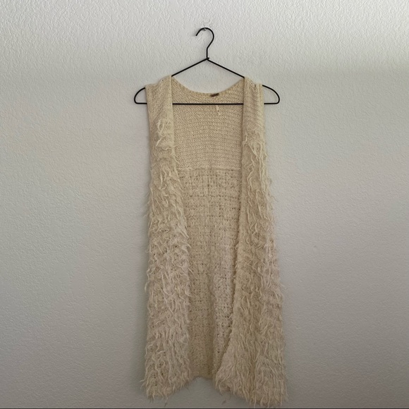 FREE PEOPLE Women’s XS Cream Sleeveless Crotchet Long Vest - Picture 7 of 7